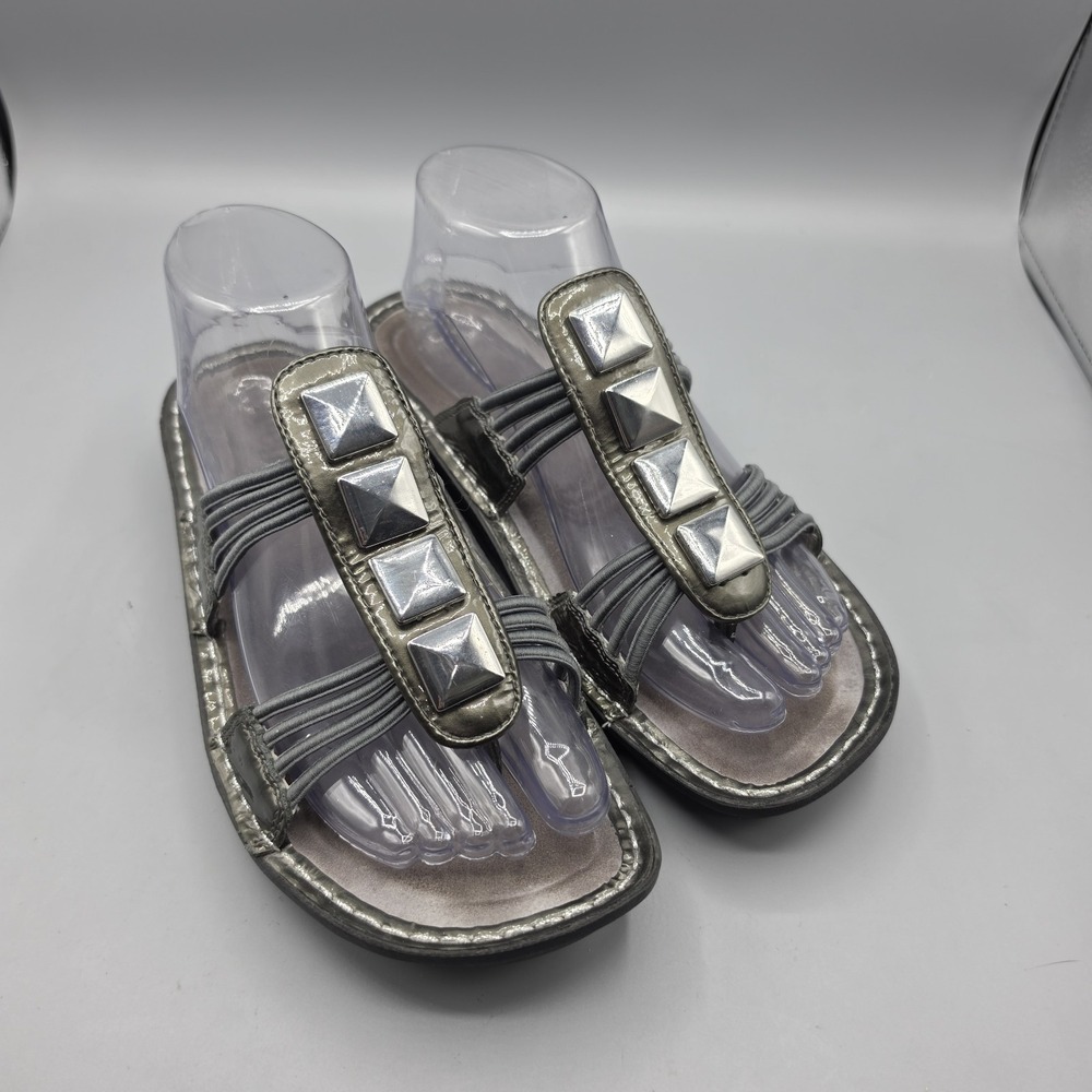 Alegria Pisa Sandals Womens 38 Gray Leather‎ Studded Thongs Comfort Platform